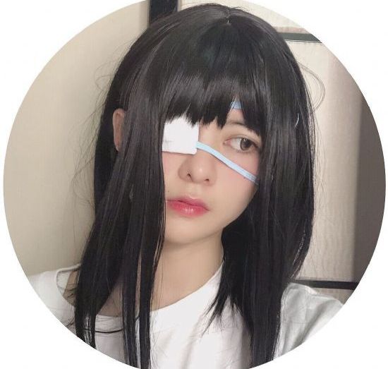 魔女最后和那个客人一起_720免费在线播放