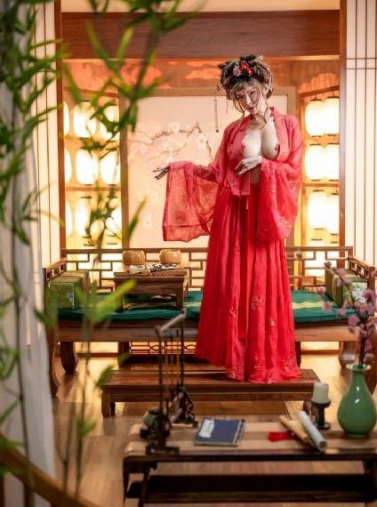 女王脚奴视频vk_剧情片在线视频播放