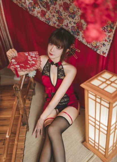 《被丈夫的下属推来推去的妻子》_HD全集免费播放