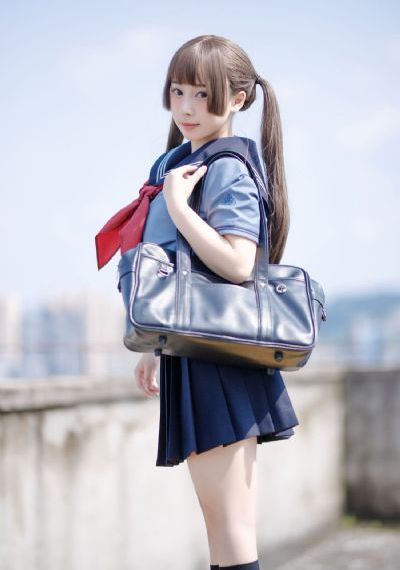 操美眉_午夜伦不卡高清在线观看