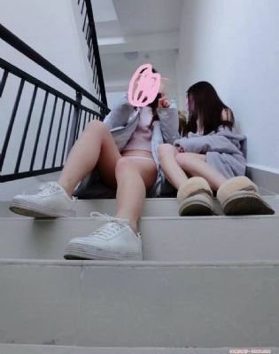相约魔界_BD英语免费高清观看