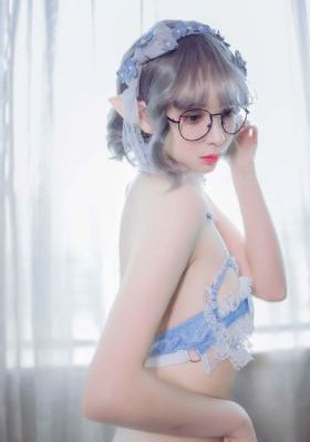白丝小舞在我腿上呻吟jk小说_1080P在线视频播放